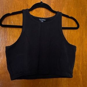 Black Crop-Top